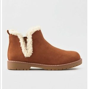 AEO Sherpa Trim Lug Bootie